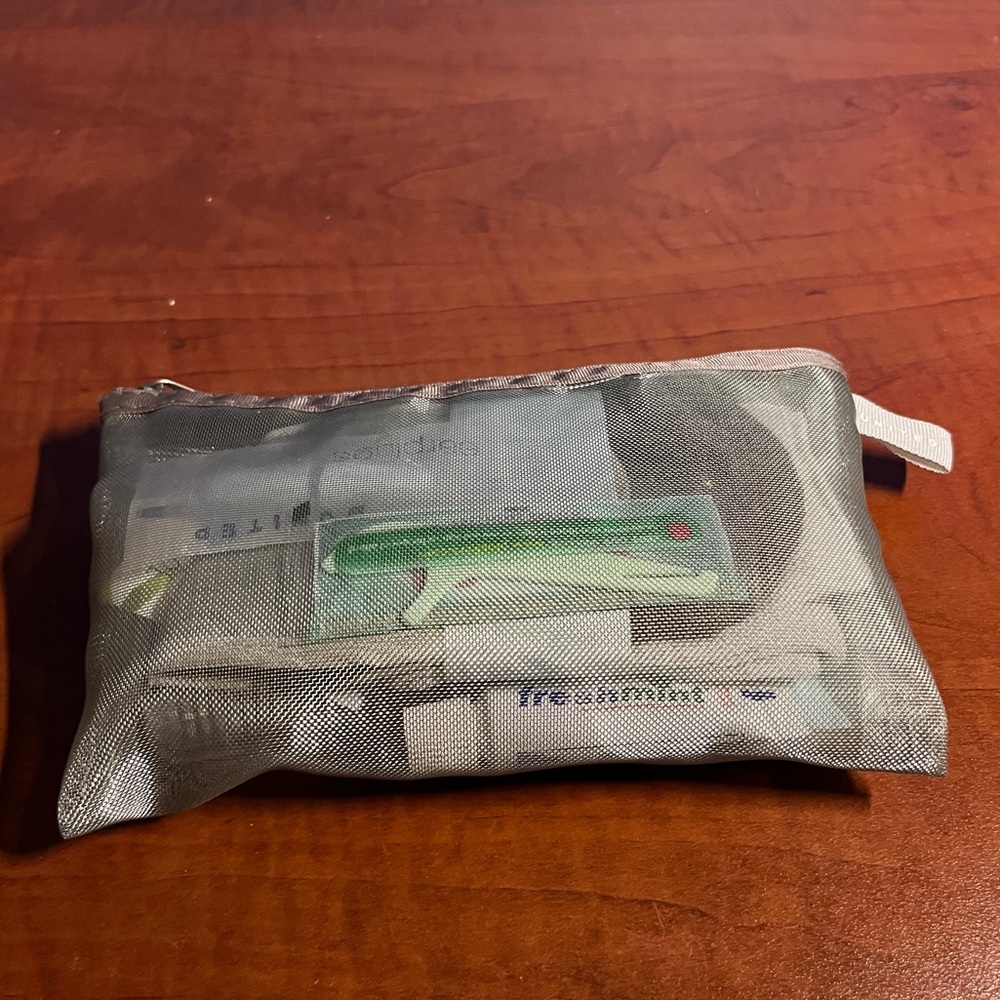 United Airlines Business Class Amenity Kit 2010s